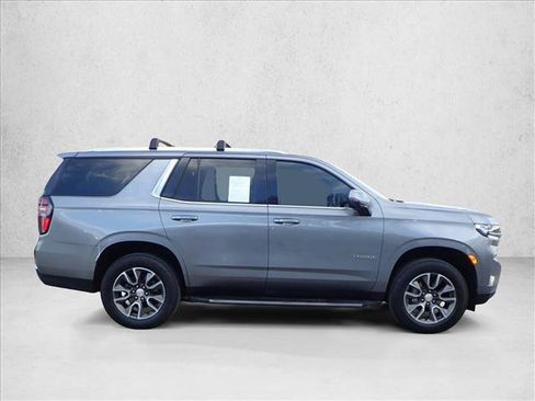 Used 2022 Chevrolet Tahoe LT w/ LT Signature Package image 5