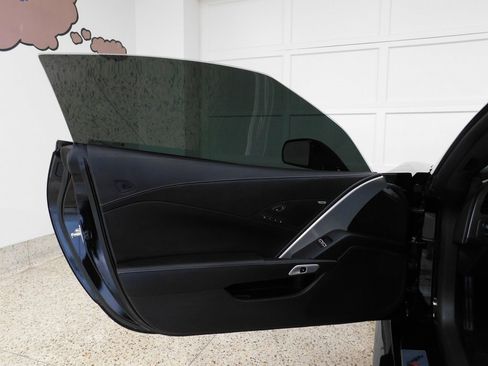 Used 2018 Chevrolet Corvette Z06 image 40