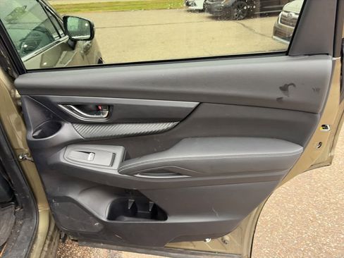 Used 2023 Subaru Ascent Premium w/ Convenience Package image 20