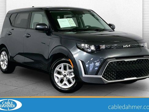 Certified 2025 Kia Soul LX w/ LX Technology Package image 1