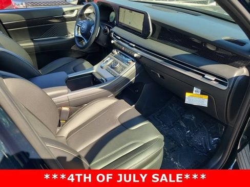 New 2025 Hyundai Palisade Calligraphy AWD/4WD image 17