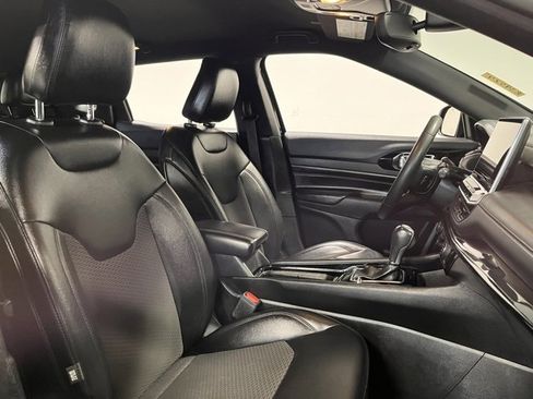 Used 2022 Jeep Compass Altitude image 10