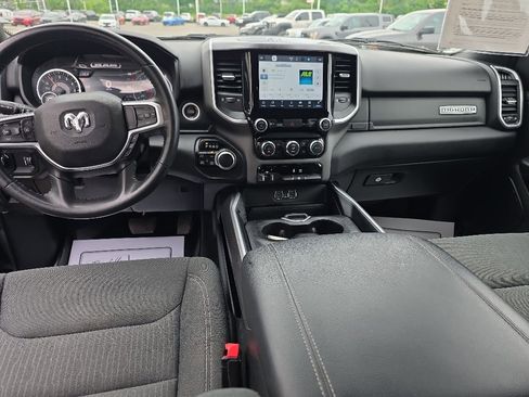 Used 2022 RAM 1500 Big Horn AWD/4WD image 14