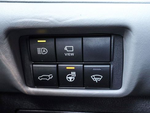 Used 2020 Toyota Highlander Platinum AWD/4WD image 16