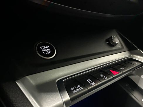 Used 2022 Audi Q3 2.0T Premium Plus image 46