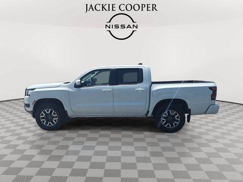 New 2026 Nissan Frontier SV w/ SV Convenience Package AWD/4WD image 8
