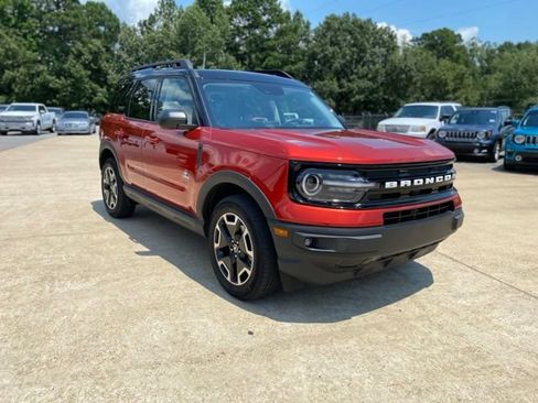 Used 2022 Ford Bronco Sport Outer Banks AWD/4WD image 4