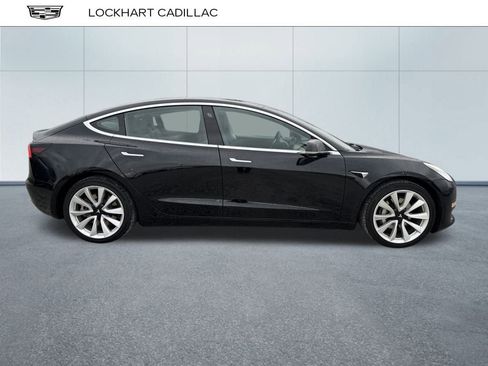 Used 2018 Tesla Model 3 Long Range image 2