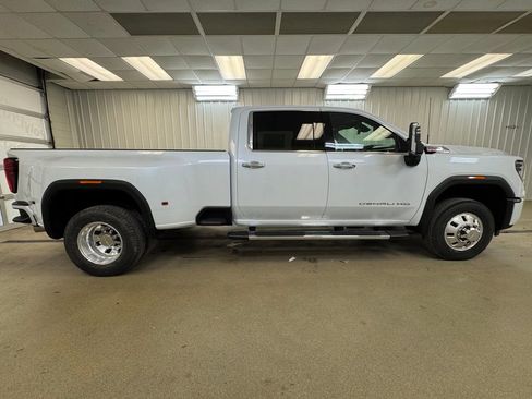 New 2026 GMC Sierra 3500 Denali w/ Technology Package AWD/4WD image 5