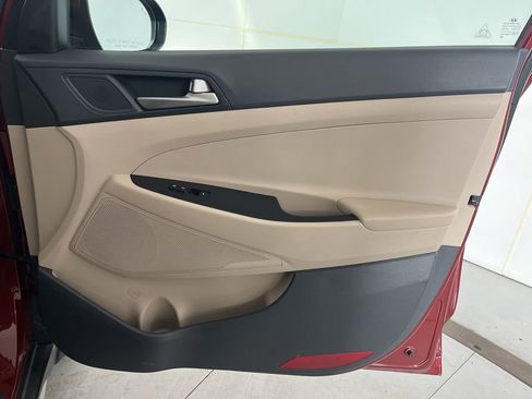 Used 2018 Hyundai Tucson Value FWD image 30