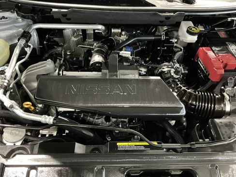 Used 2025 Nissan Rogue S image 23