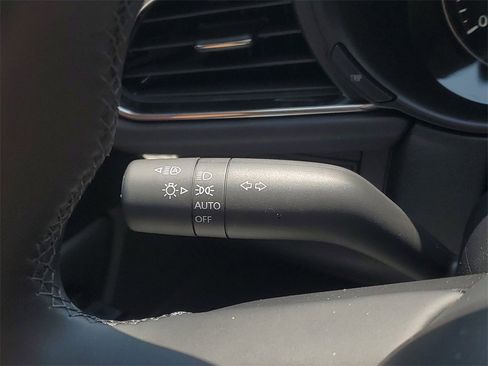 New 2025 MAZDA CX-30 AWD 2.5 S w/ Preferred Package image 18