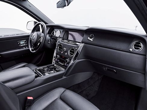 Used 2020 Rolls-Royce Cullinan AWD/4WD image 51