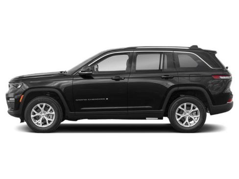 Certified 2023 Jeep Grand Cherokee Overland AWD/4WD image 2