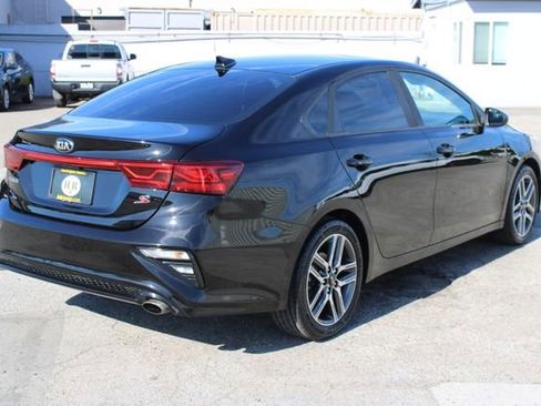 Used 2019 Kia Forte S w/ S Premium Package image 4