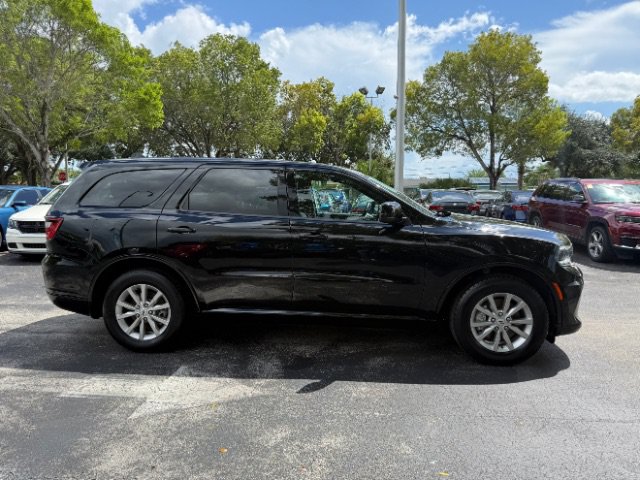 Used 2025 Dodge Durango GT RWD image 4