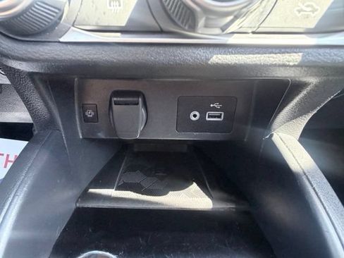 Used 2024 Nissan Versa SV FWD image 16
