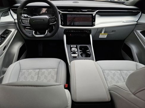 New 2026 Jeep Cherokee Overland AWD/4WD image 9