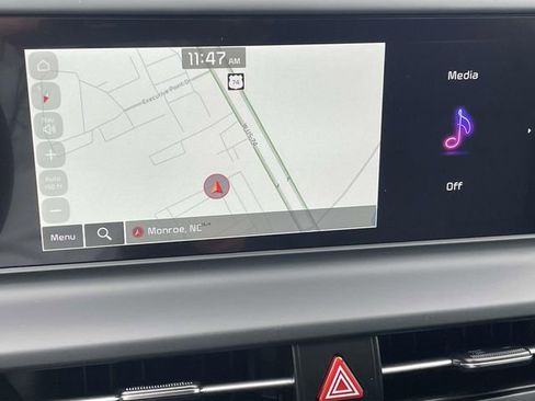 New 2026 Kia Seltos EX image 34