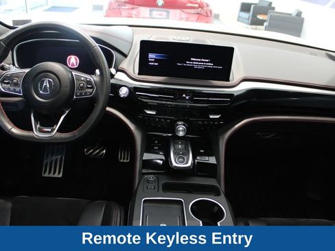 Used 2025 Acura MDX A-Spec AWD/4WD image 8