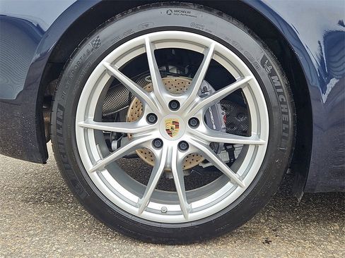 Used 2017 Porsche 718 Cayman image 11