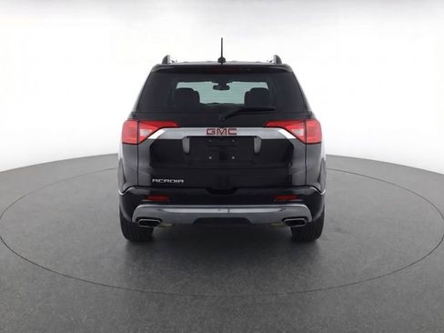Used 2019 GMC Acadia Denali image 6