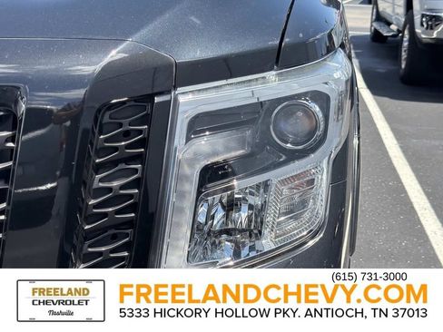 Used 2019 Nissan Titan PRO-4X w/ Pro-4x Convenience Package AWD/4WD image 7