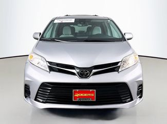 Certified 2018 Toyota Sienna LE FWD video 2