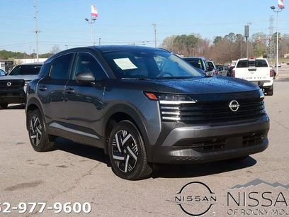 Used 2025 Nissan Kicks SV w/ Charging Package