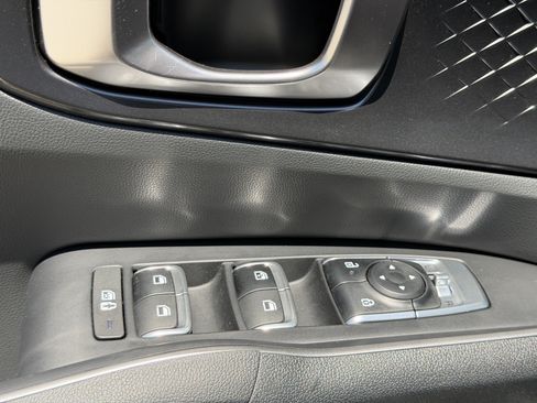 Certified 2026 Kia Sorento LX FWD image 16