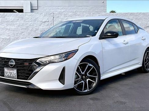 Used 2024 Nissan Sentra SR image 1