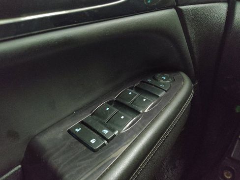 Used 2016 Buick Enclave Leather w/ Trailering Package FWD image 27