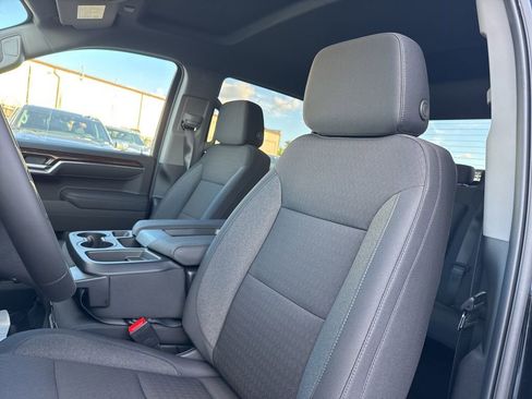 New 2026 GMC Sierra 1500 Elevation image 22