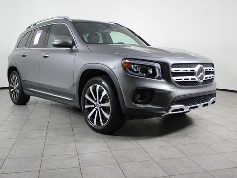 Used 2023 Mercedes-Benz GLB 250 image 7