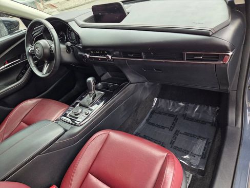 Certified 2025 MAZDA CX-30 AWD 2.5 S w/ Preferred Package image 17