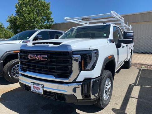 New 2026 GMC Sierra 2500 Pro w/ Convenience Package RWD image 2