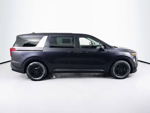 New 2026 Kia Carnival LX FWD image 4