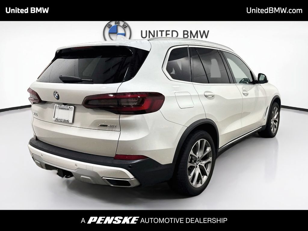 Used 2021 BMW X5 xDrive40i w/ Premium Package 2 AWD/4WD image 5