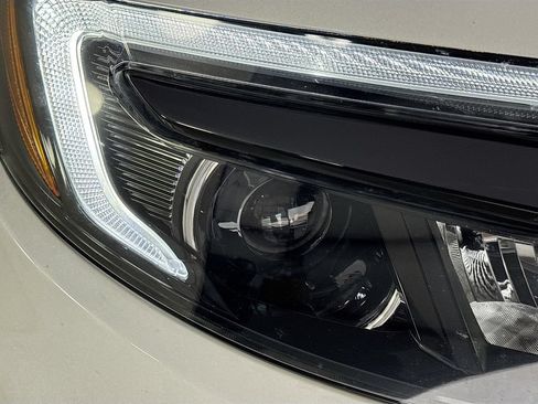 Used 2023 Honda Passport TrailSport image 39