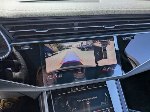 New 2026 Audi SQ7 Premium Plus AWD/4WD image 13