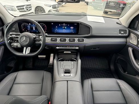 Certified 2026 Mercedes-Benz GLS 450 4MATIC image 11