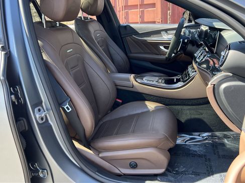 Used 2021 Mercedes-Benz E 63 AMG S image 26