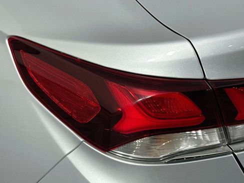 Used 2019 Hyundai Sonata Limited FWD image 34
