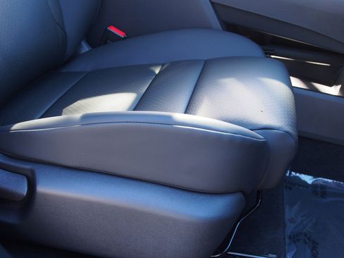 New 2026 Nissan Rogue Dark Armor image 12