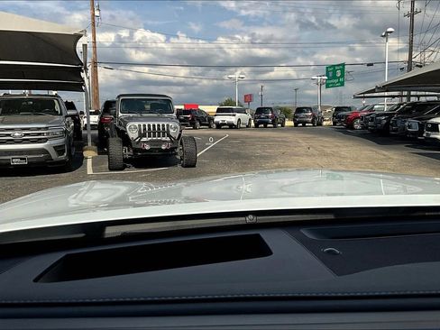 Certified 2026 INFINITI QX80 4WD w/ Sport Exterior Package image 51