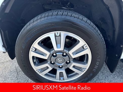 Used 2019 Toyota Tundra Platinum AWD/4WD image 21