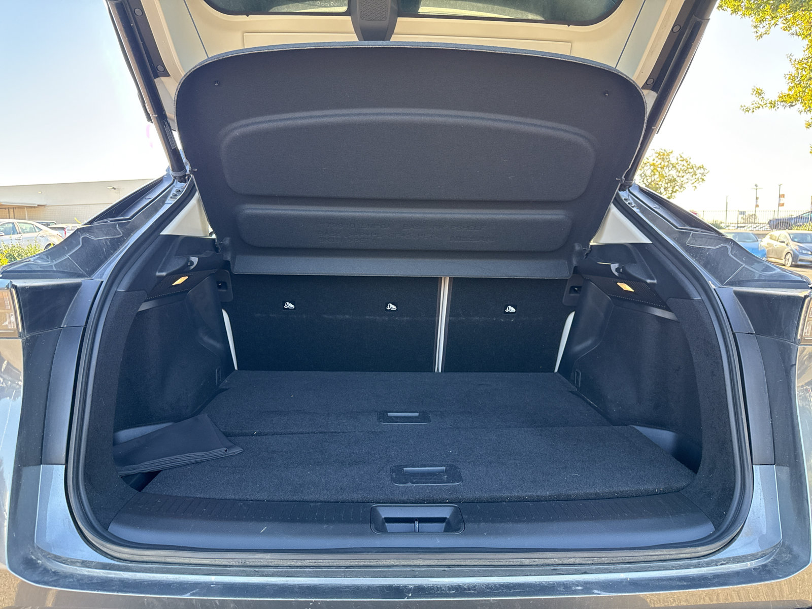 Certified 2024 Nissan Ariya AWD image 10