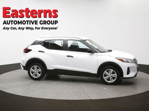 Used 2024 Nissan Kicks S FWD image 46