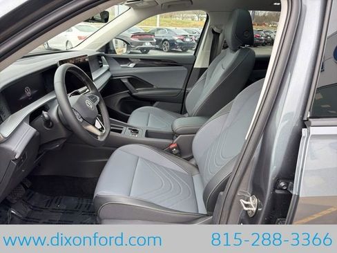New 2026 Volkswagen Tiguan SE AWD/4WD image 9