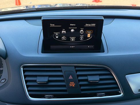 Used 2018 Audi Q3 2.0T Premium image 29